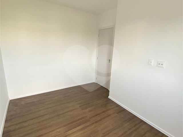 Apartamento para Venda em Poá - 4