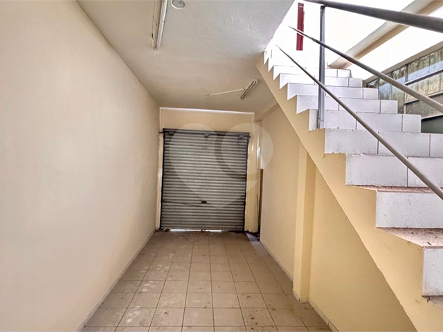 Sobrado para Venda em Poá - 4