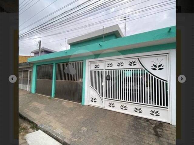 Sobrado para Venda em Suzano - 2