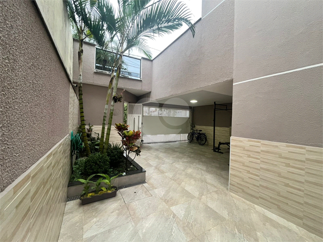 Sobrado para Venda em Mogi das Cruzes - 4