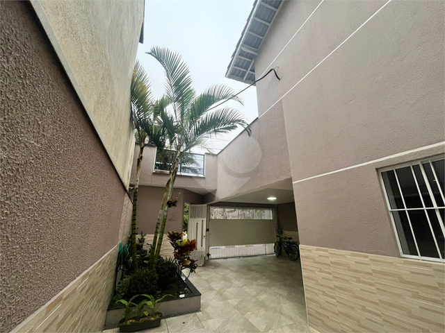 Sobrado para Venda em Mogi das Cruzes - 5