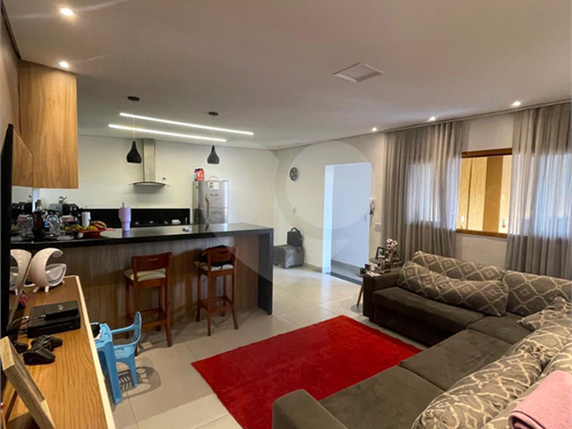 Sobrado para Venda em Mogi das Cruzes - 2