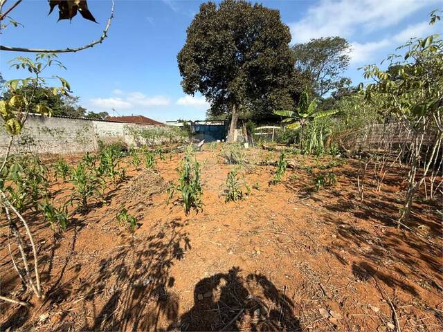 Terreno para Venda em Arujá - 3