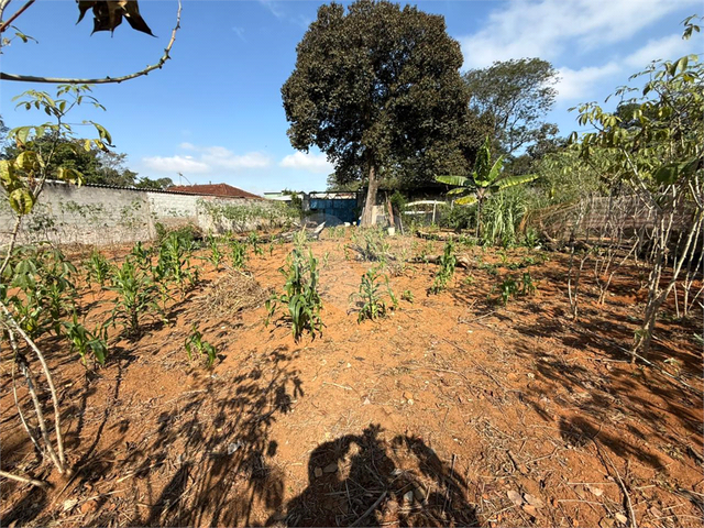 Terreno para Venda em Arujá - 3
