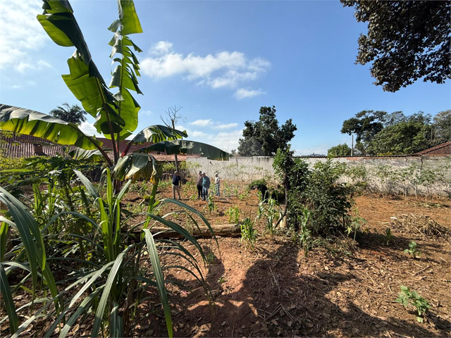 Terreno para Venda em Arujá - 4