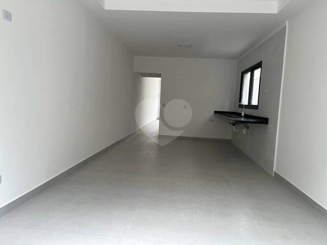 Sobrado para Venda em Arujá - 3