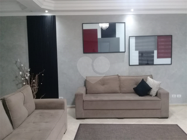 Sobrado para Venda em Suzano - 4