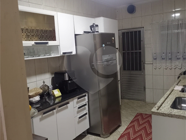 #REO1112663 - Casa para Venda em São Paulo - SP