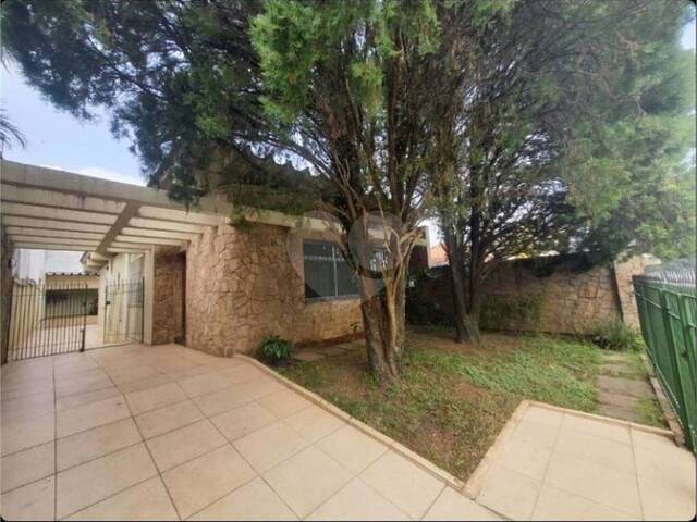 #REO1112659 - Casa para Venda em São Paulo - SP