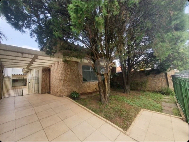 #REO1112659 - Casa para Venda em São Paulo - SP