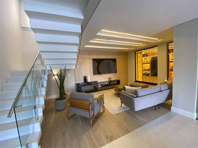 Venda em Fazenda Rodeio - Mogi das Cruzes