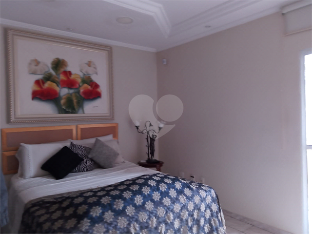 Sobrado para Venda em Mogi das Cruzes - 2