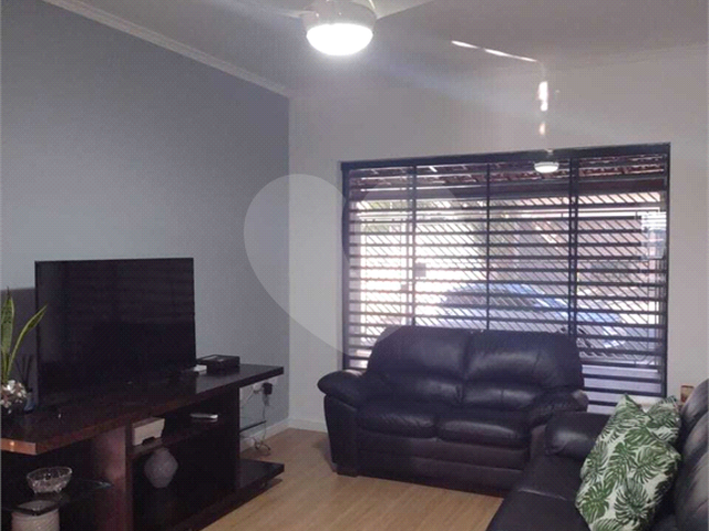 Sobrado para Venda em Suzano - 2