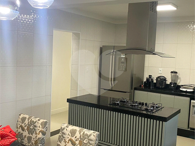 Casa para Venda em Poá - 4