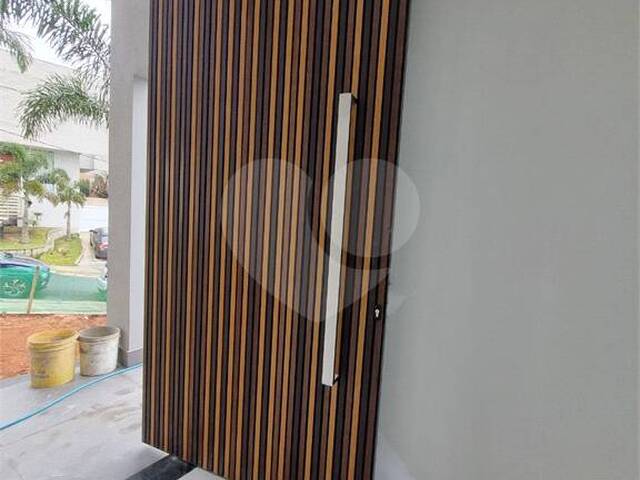 Casa em condomínio para Venda em Mogi das Cruzes - 2