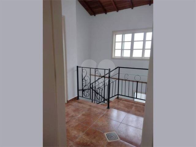 Sobrado para Venda em Mogi das Cruzes - 4