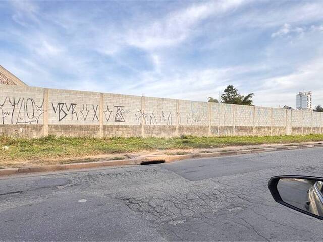 #REO1110256 - Conjunto Comercial para Venda em Suzano - SP