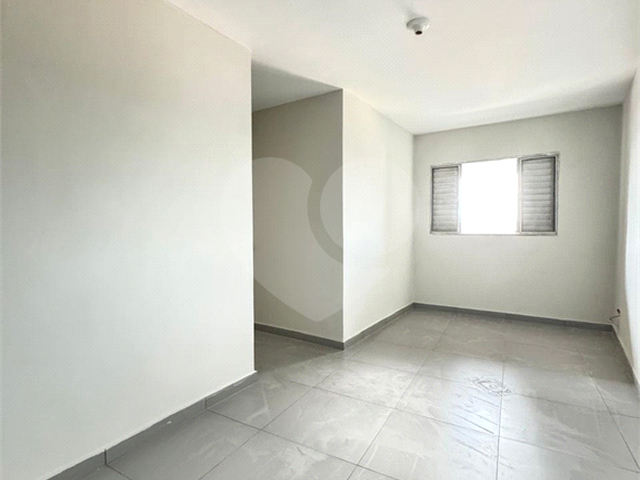 Apartamento para Venda em Suzano - 4