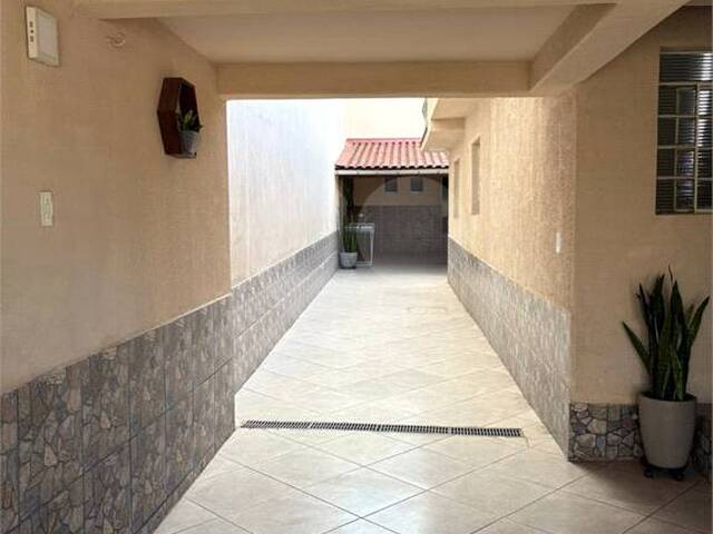 Casa para Venda em Suzano - 3