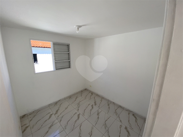 Apartamento para Venda em Suzano - 4