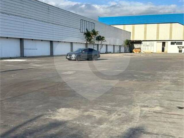 #REO1104907 - Conjunto Comercial para Venda em Suzano - SP