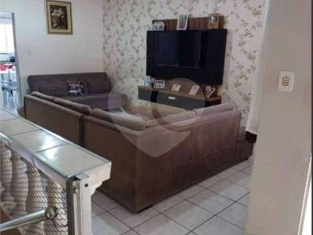 Sobrado para Venda em Poá - 5