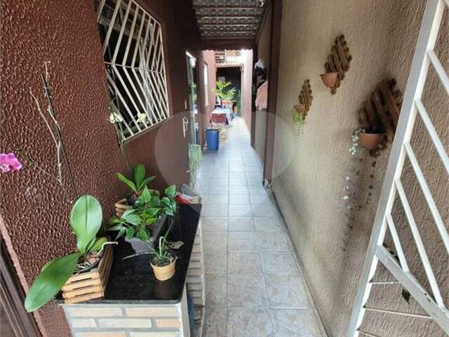 #REO1103247 - Casa para Venda em Arujá - SP