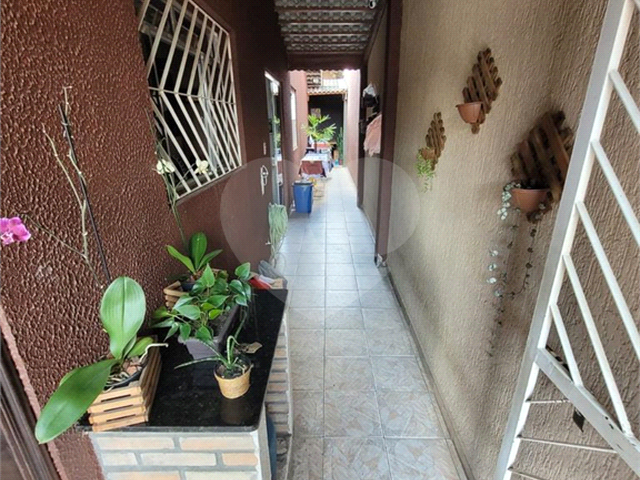 #REO1103247 - Casa para Venda em Arujá - SP