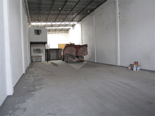 #REO1100855 - Conjunto Comercial para Venda em Suzano - SP