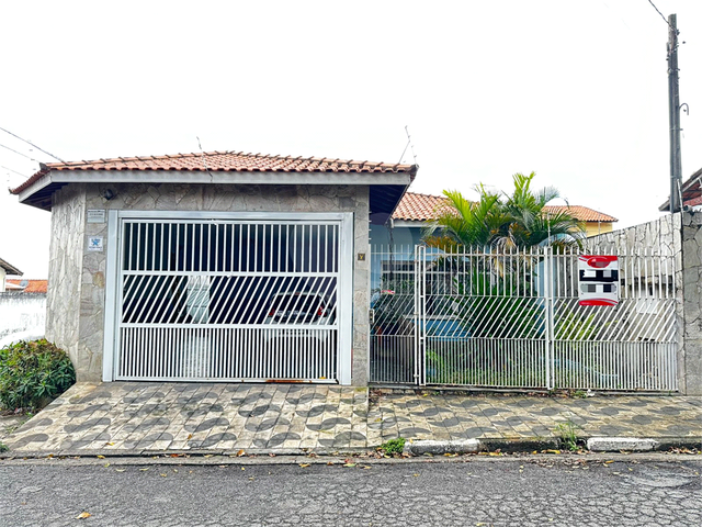 #REO1101028 - Casa para Venda em Suzano - SP