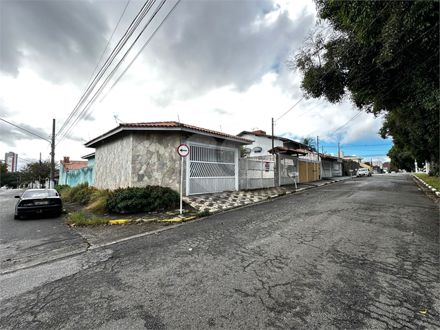 #REO1101028 - Casa para Venda em Suzano - SP