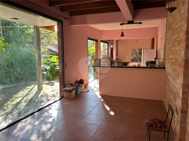 Sobrado para Venda em Ferraz de Vasconcelos - 4