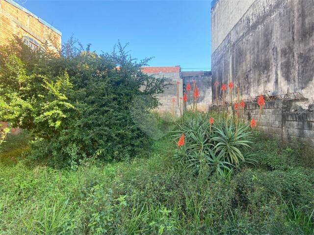 Casa para Venda em Poá - 3