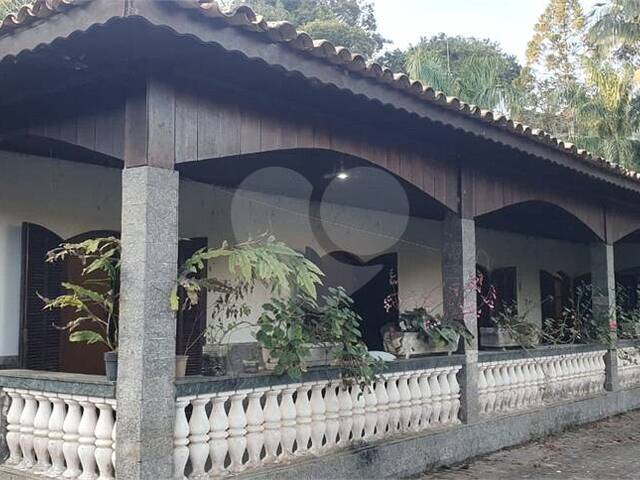 Venda em Chácaras Copaco - Arujá