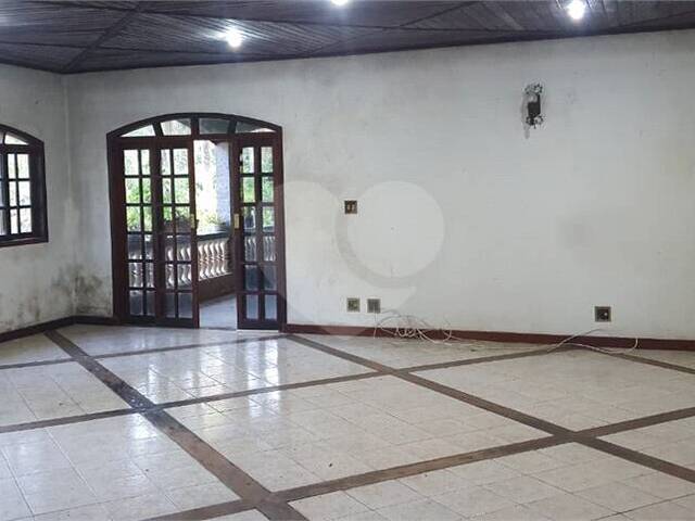 #REO1097970 - Chácara para Venda em Arujá - SP