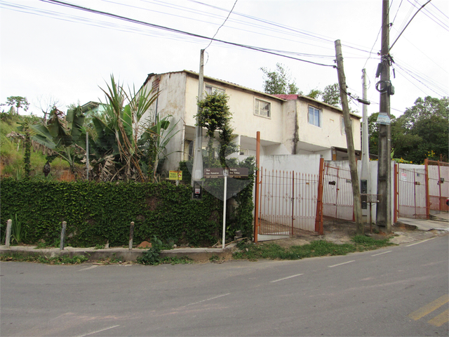 Terreno para Venda em Arujá - 5