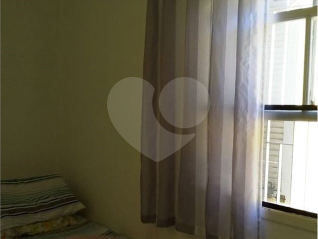 Casa para Venda em Poá - 3