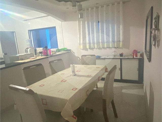 Sobrado para Venda em Itaquaquecetuba - 5