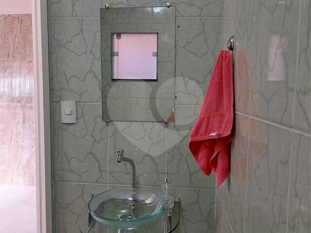 Sobrado para Venda em Itaquaquecetuba - 5