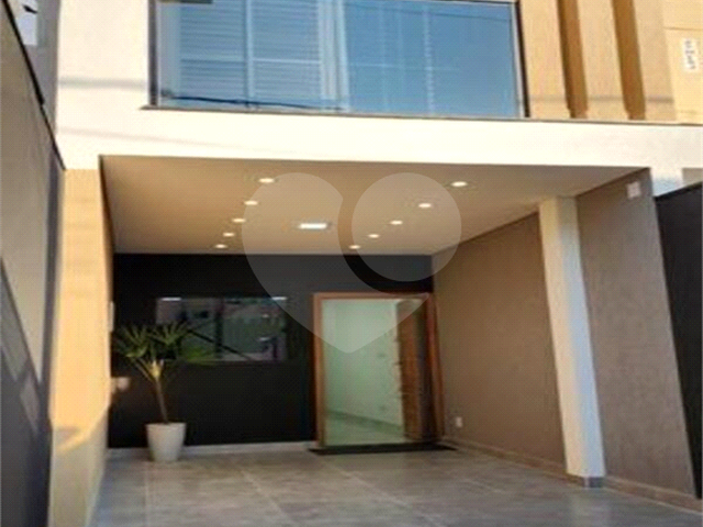 #REO1095754 - Casa em condomínio para Venda em São Paulo - SP