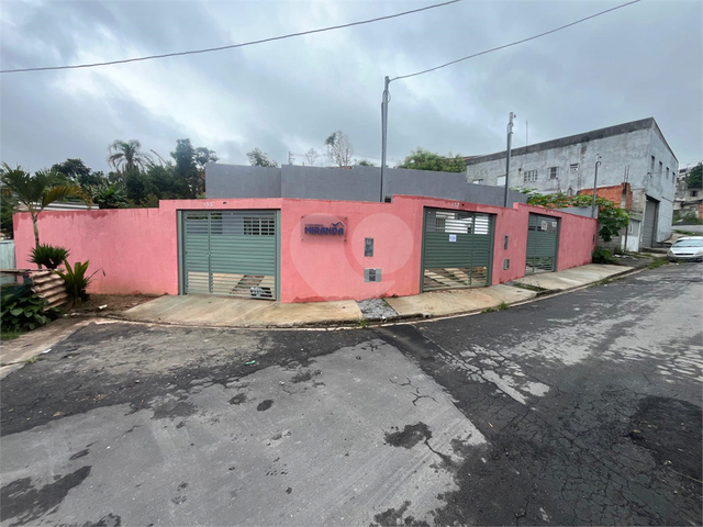 Casa para Venda em Poá - 2