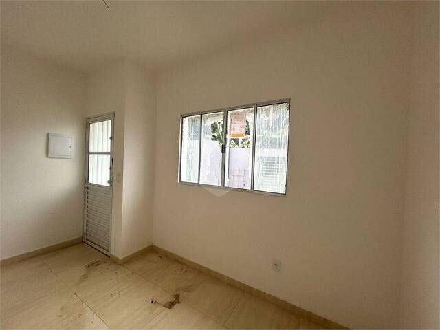 Casa para Venda em Poá - 4