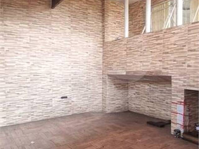 Casa para Venda em Poá - 2