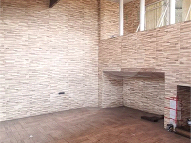 Casa para Venda em Poá - 2