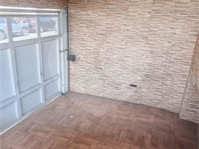 Casa para Venda em Poá - 3