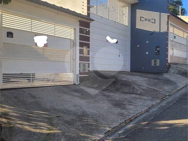 #REO1093813 - Casa para Venda em Arujá - SP