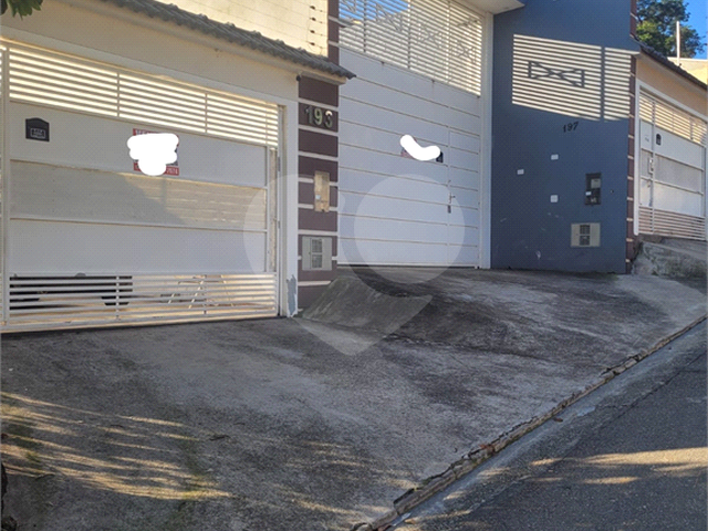 #REO1093813 - Casa para Venda em Arujá - SP