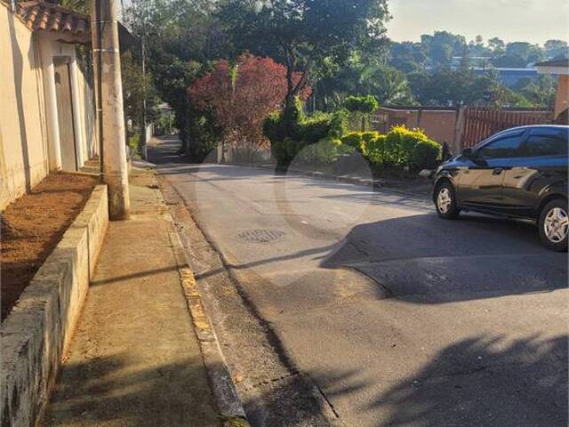 Casa para Venda em Arujá - 4