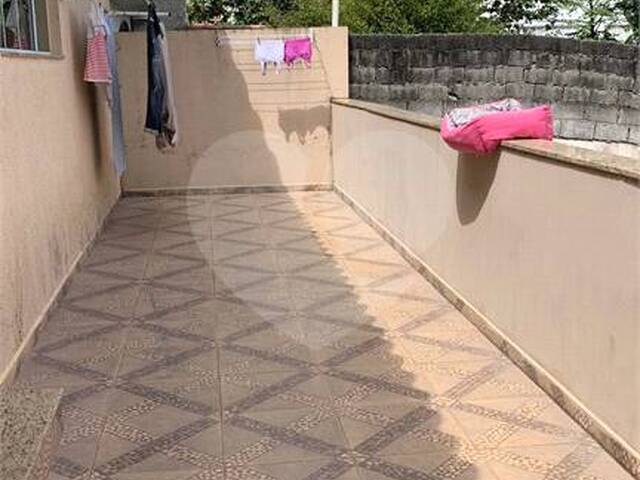 Casa para Venda em Poá - 3