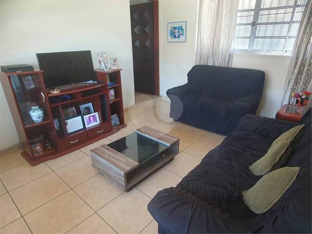 Casa para Venda em Poá - 2